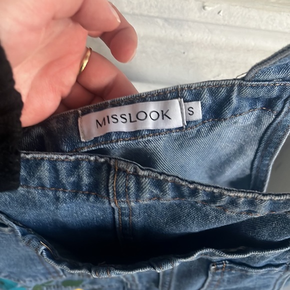 Flower power jean hand painted overalls - Picture 3 of 5